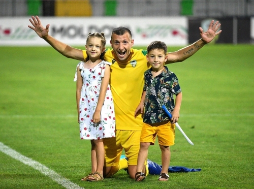 Alexandru Dedov, Ilie Damașcan și Eugeniu Sidorenco au semnat contracte cu Spartanii Sportul
