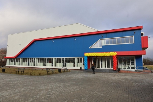 В Стрэшенском районе открыт многофункциональный спортивный комплекс. Он сможет принимать соревнования по футзалу (фото, видео)