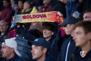 Tribuna fanilor. Sergey Tonkih, un susținător înflăcărat al naționalei