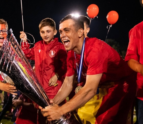 Postolachi înscrie o dublă în România, Stînă a primit aurul în Grecia, cluburile lui Carp și Epureanu retrogradează: evoluția internaționalilor moldoveni