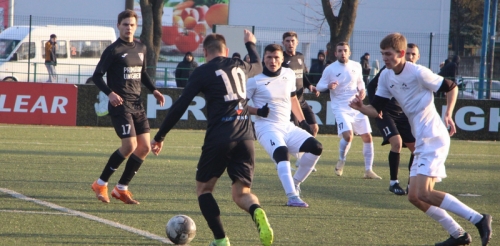 ⚽ Dinamo-Auto nu s-a prezentat la meciul cu Victoria, trei cluburi luptă în continuare pentru accederea în Grupa 1 în Faza II: în Liga 1 a fost jucată etapa a 14-a (video)