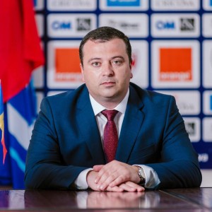 Леонид Олейниченко: раньше июня чемпионат начаться не сможет