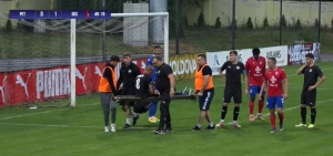 Ясер Цуркан травмировался спустя 2 минуты после выхода на поле. Скорее всего он не сыграет в Лиге Конференций