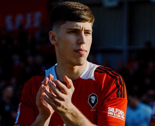 Salford City s-a despărțit de Stephan Negu. Din cauza unei traume el nu joacă din martie
