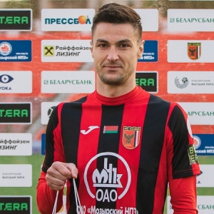 Кристиан Дрос договорился о переходе в албанский клуб