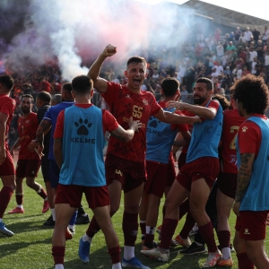 Артем Литвяков стал чемпионом Ливана. Его клуб забил победный гол на 90+5 минуте матча последнего тура (видео)
