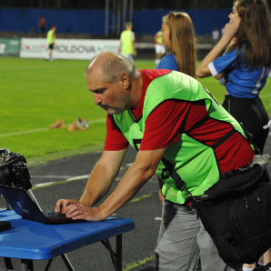 Fotograful sportiv cunoscut Vadim Caftanat are nevoie de suportul nostru